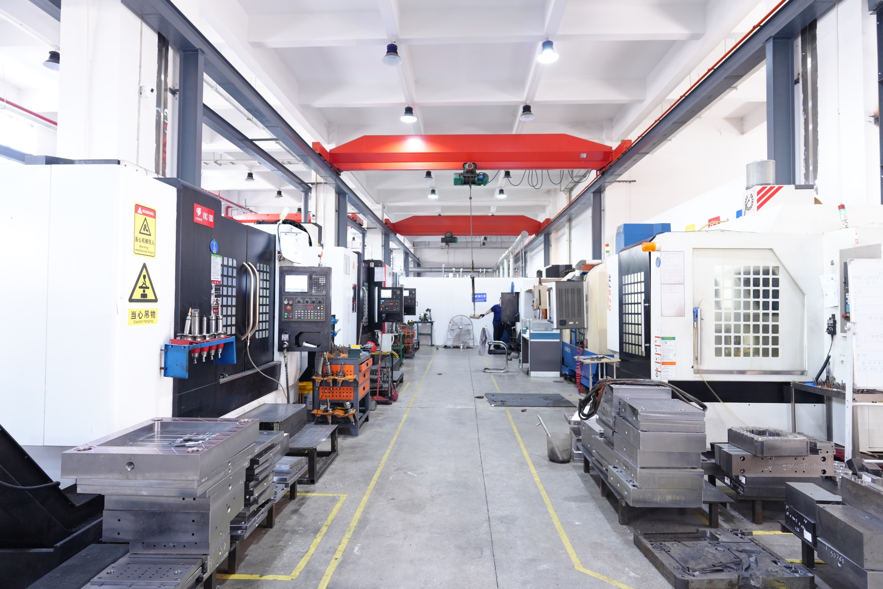 CNC machining aisle